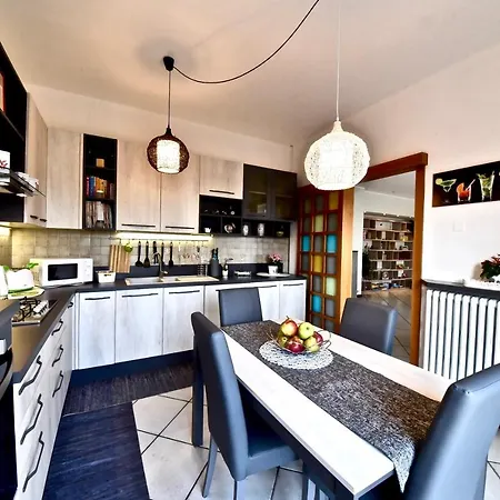 Apartment Modern Halfway Between Milan And *